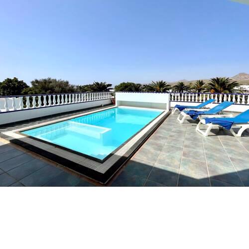 Estupenda Villa con piscina privada y Wifi en Puerto Calero