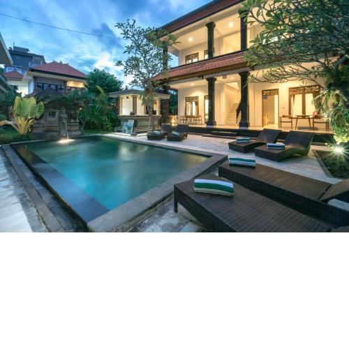 Esty House