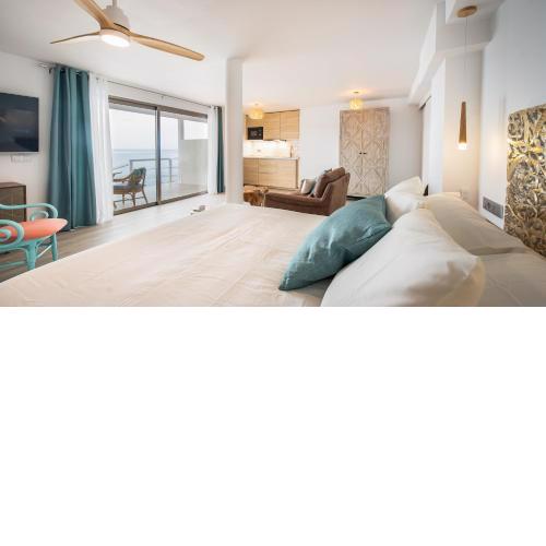 Etti-Paradise Suite La Ballena