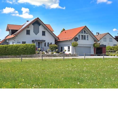 Spacious Apartment in Obernburg near Forest