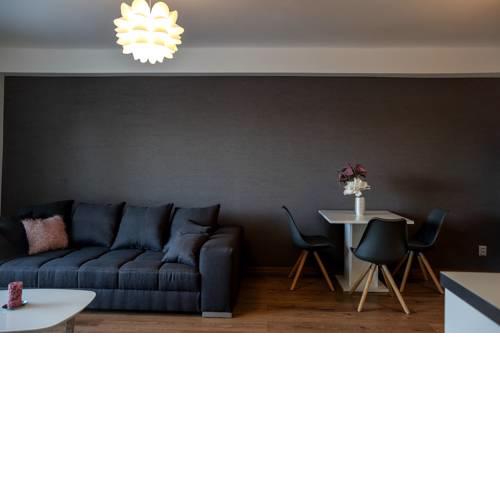 Eva Apartments Svermova