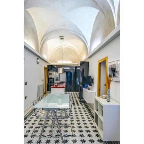 Eva Recommends Old Convent S.XVIII