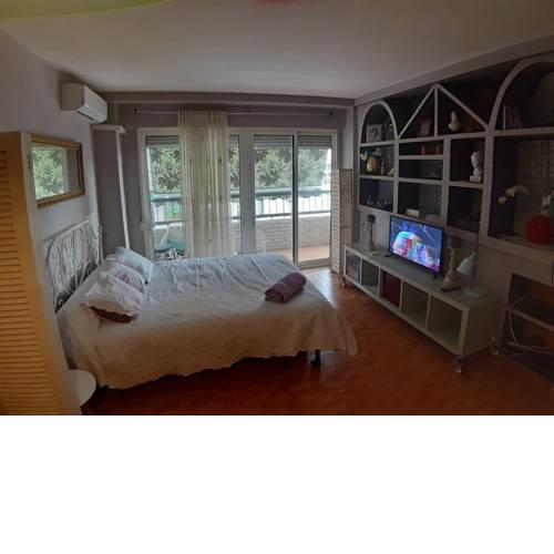 EVE Rooms,center