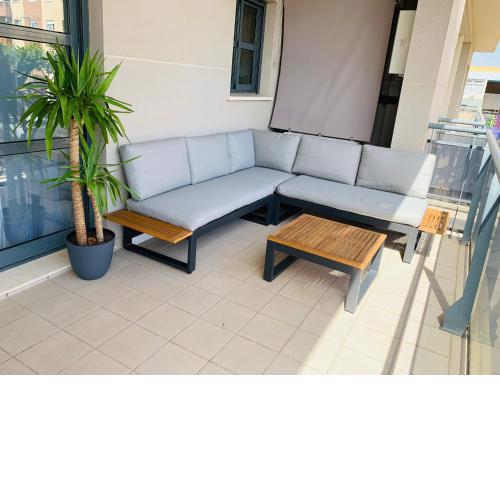 Excelente apartamento Urani con terrasa