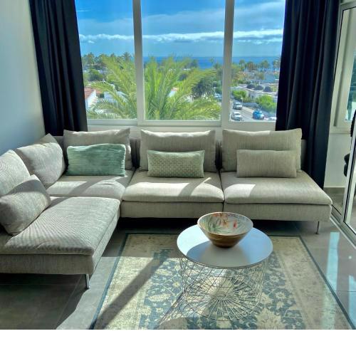 Excelsior I Sea View Apartment