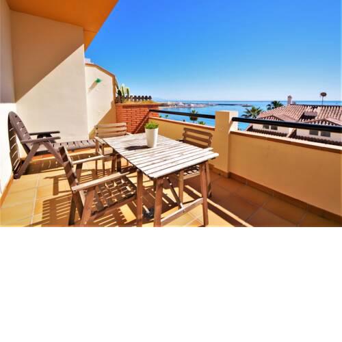 Excepcional Duplex al lado de la playa y con vistas al mar