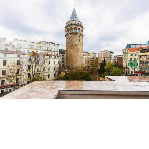Exceptional Flat with Galata Tower View in Beyoglu