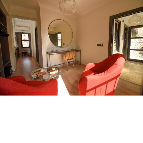 Exceptional Flat with Terrace near Hadrian's Gate
