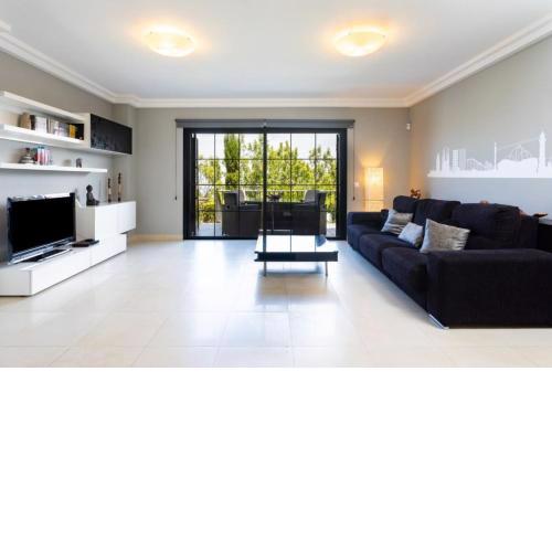 Exclusiva casa de diseño ideal para vacaciones o teletrabajo