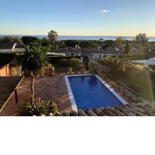 Exclusive Andalusian Villa El Pino in Cabopino