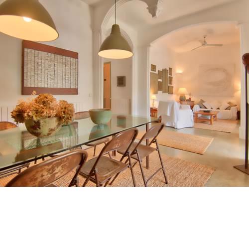 Exclusive ground floor apartment with garden