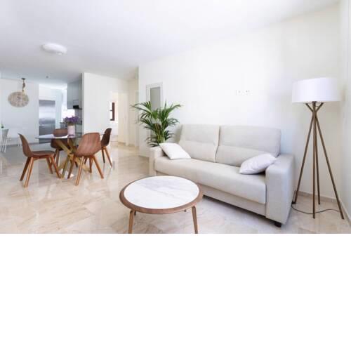 EXCLUSIVE PLAYA MARTIANEZ VALOIS