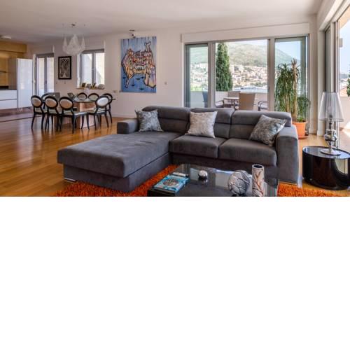 Exclusive Scandinavian Flat