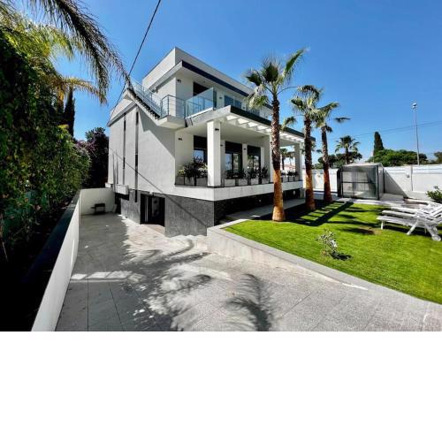 Exclusive Villa City, Beach & Golf