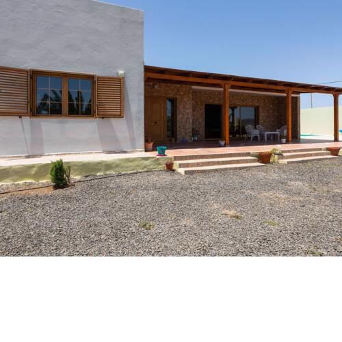 Exclusive Villa in Tuineje with Private Swimming Pool