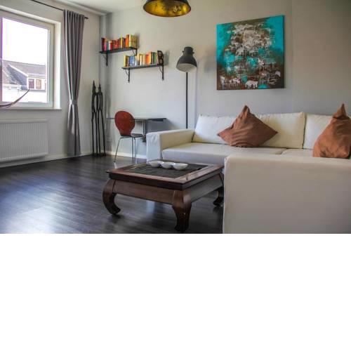 EXKLUSIVE 2 Zimmer Wohnung mit Balkon in Top Lage!