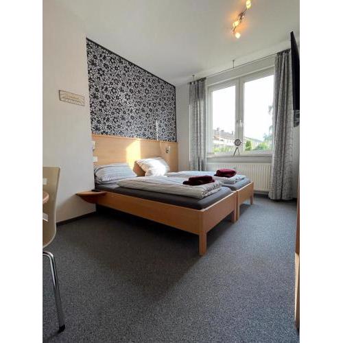 Exklusive Ferienunterkunft mit 4 Doppelzimmern in Einbeck!!