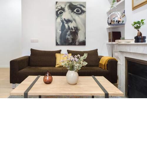 expansive renovated apartment near boutiques