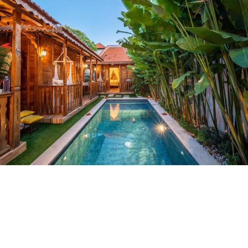 Expérience Balinaise Authentique Centre Canggu