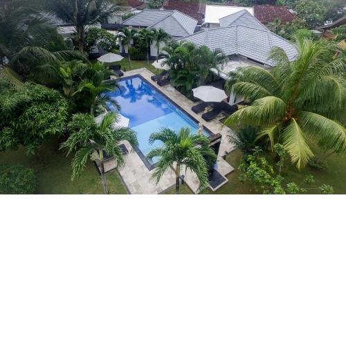 Explore Lombok from your Villa for 2+
