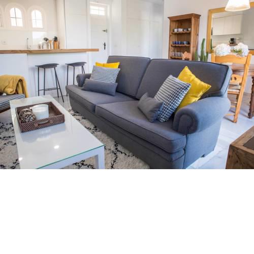 Expo Apartment Golden Mile – 5 min walk to beach