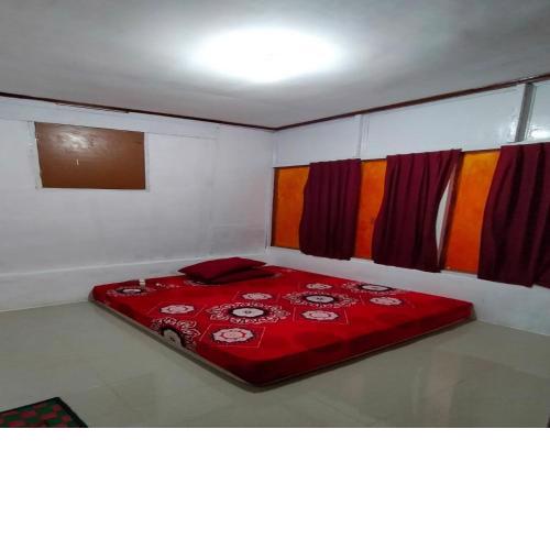 EXPRESS O 91702 Mandeh Homestay Syariah