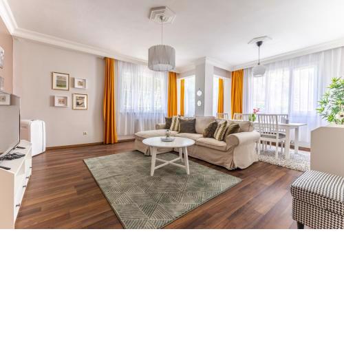 Exquisite Flat Close to Zorlu in Besiktas