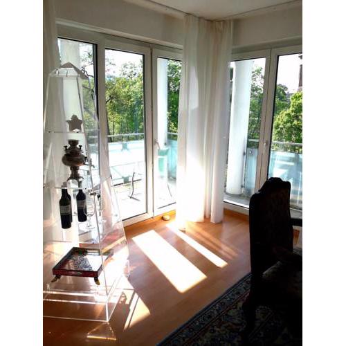 Exquisites Apartment an der Caracalla Therme mit Panorama Blick und Garage