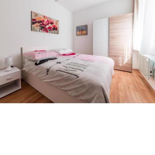 F12 Apartments
