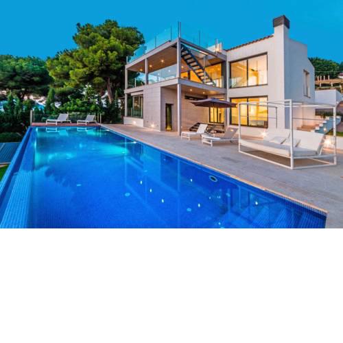 Fabulous Contemporary Villa Pool & Sea Views
