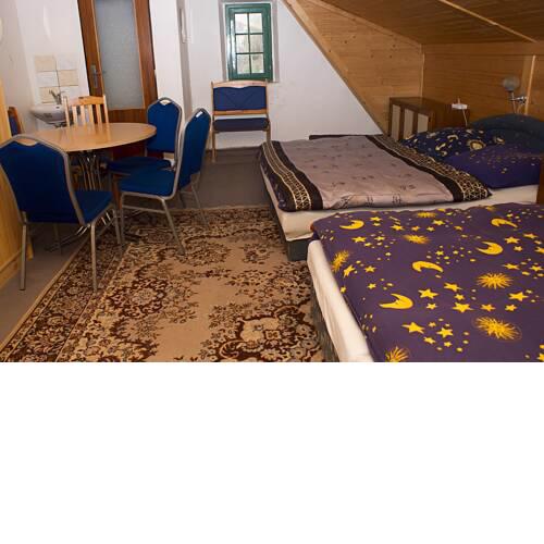Faltis Hostel