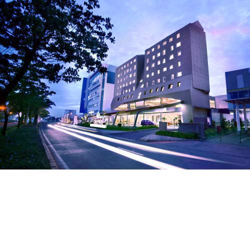 Fame Hotel Gading Serpong