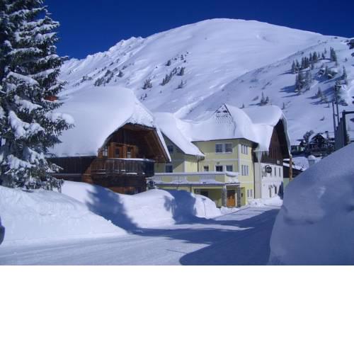 Familien und Jugendhotel Gstemmerblick