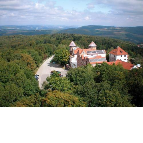Familienurlaub im Schloß neben Wildpark