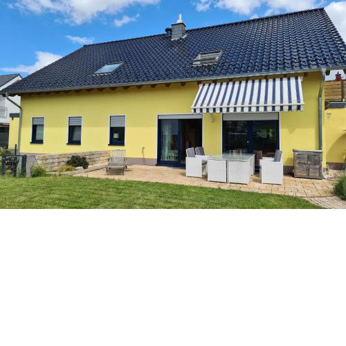 Familienwohnung mit Garten Nähe Bonn