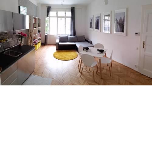 Family Apartment Čkalova