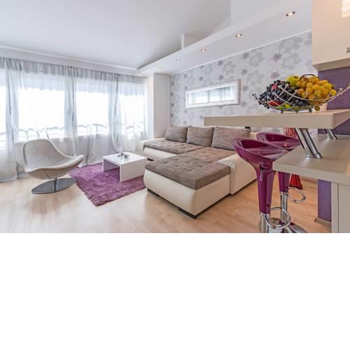 Family apartment with WIFI and air-condition