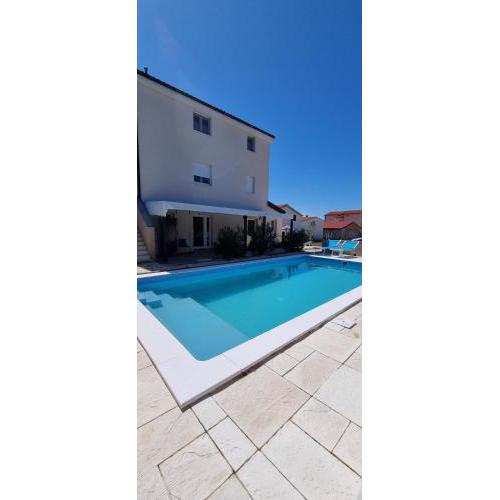 Family apartments 75m2, POOL