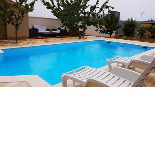 Family friendly apartments with a swimming pool Zadar - 14933