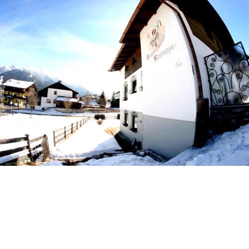 Family Friendly Design Chalet with Beautiful Mountain Views