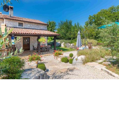 Family friendly house with a parking space Cerion, Central Istria - Sredisnja Istra - 21332