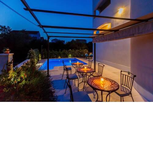 Family friendly house with a swimming pool Businci, Ciovo - 17737