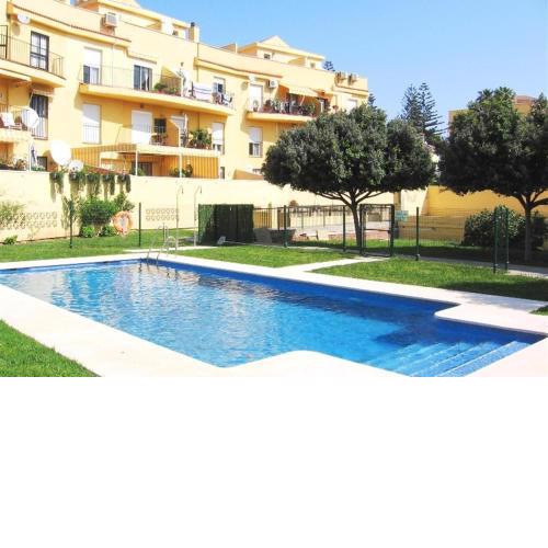 Family friendly patio and poolview