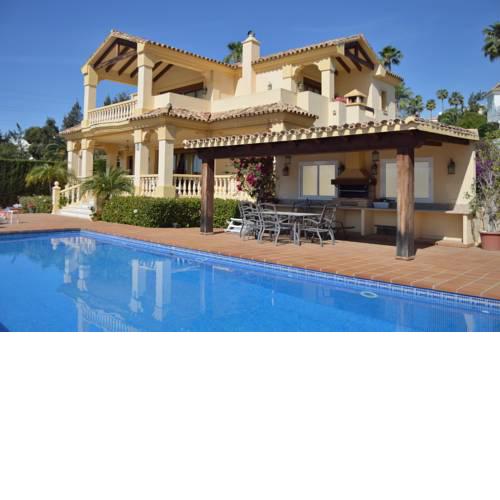 FAMILY HOLIDAY VILLA 34121874 WITH PRIVATE POOL SEA VIEW LA QUINTA MARBELLA
