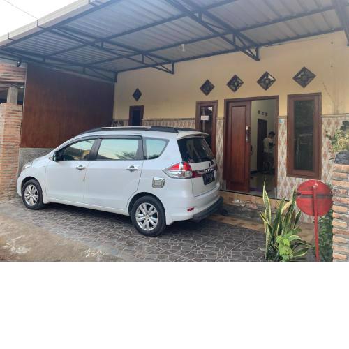 Family Homestay Berkah