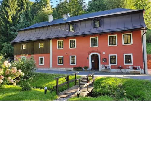 Family House Rudnik