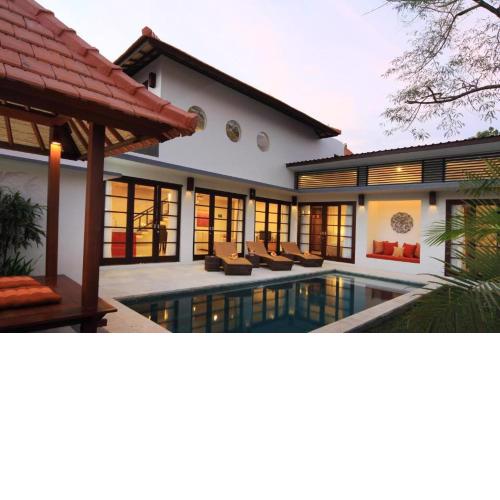 Family Oasis & Honeymoon Haven Villa in Seminyak