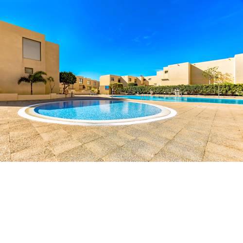 Family townhouse La Tejita