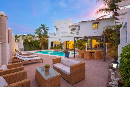 Family Villa Mijas-Costa close to the beach