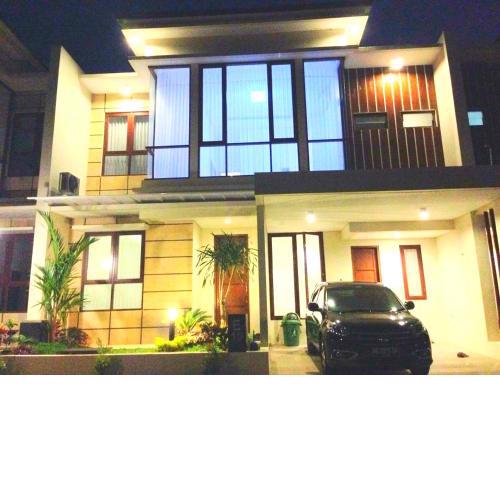Fam's Homestay by FH Stay